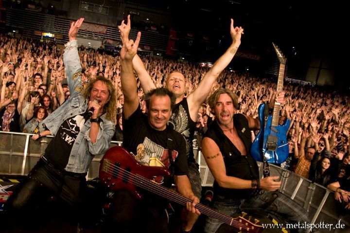 Galerie Live: Bonfire Antenne Bayern 20111010 1480128366