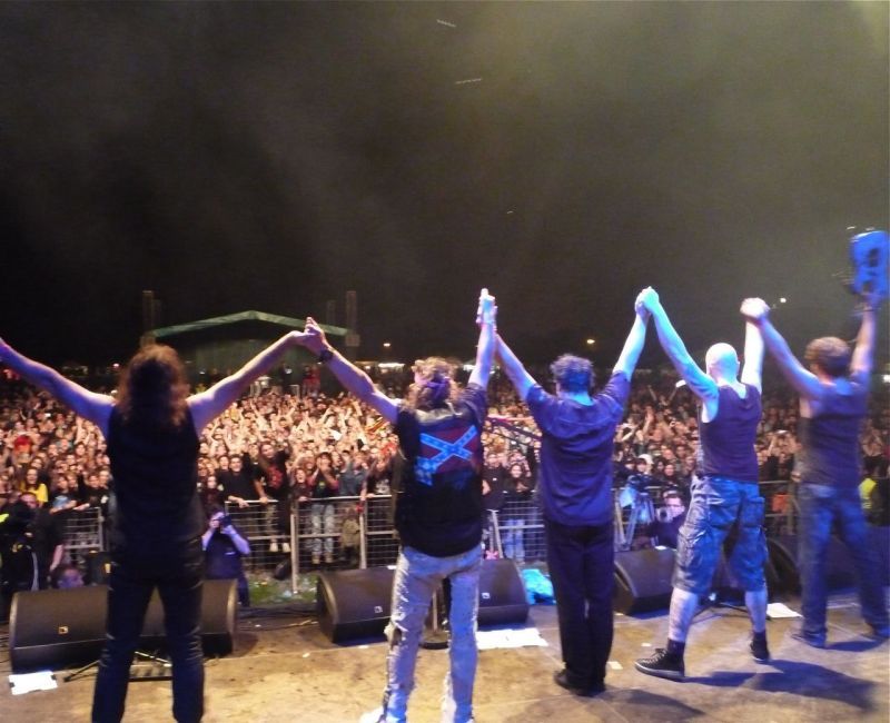 Galerie Live: Bonfire Cz 20110327 1220728529