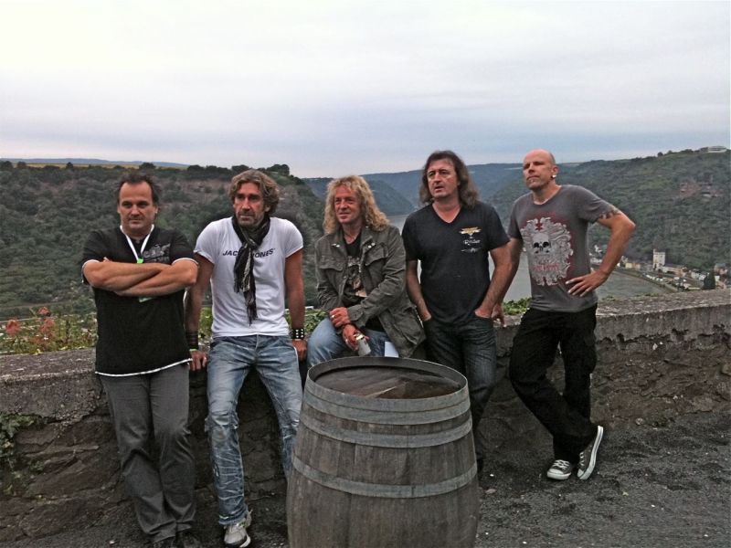 Galerie Snapshots: Bonfire Loreley 20110630 1035428590